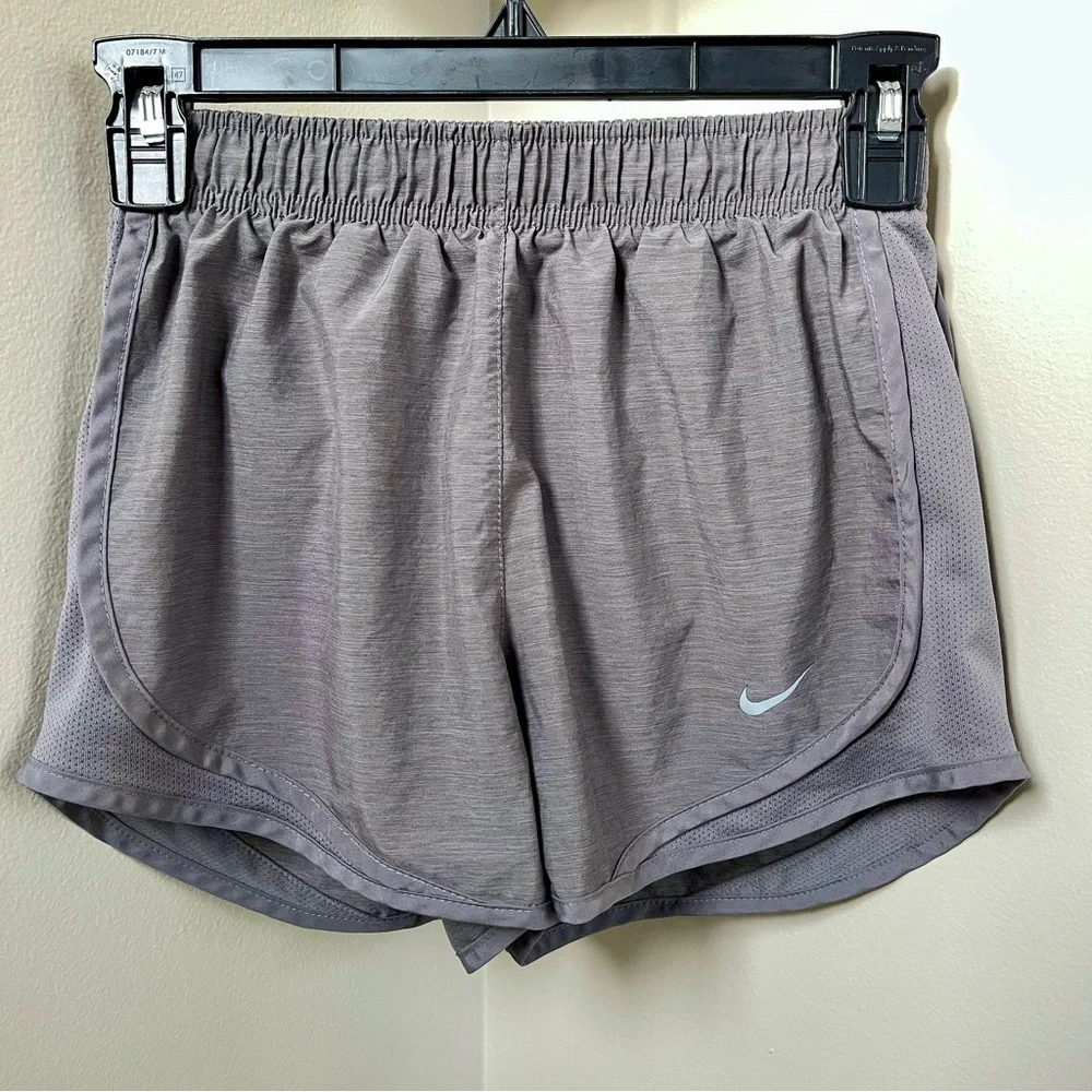 Nike Women's Gray Tempo 3” Inseam Running Shorts (Grey) - XS
